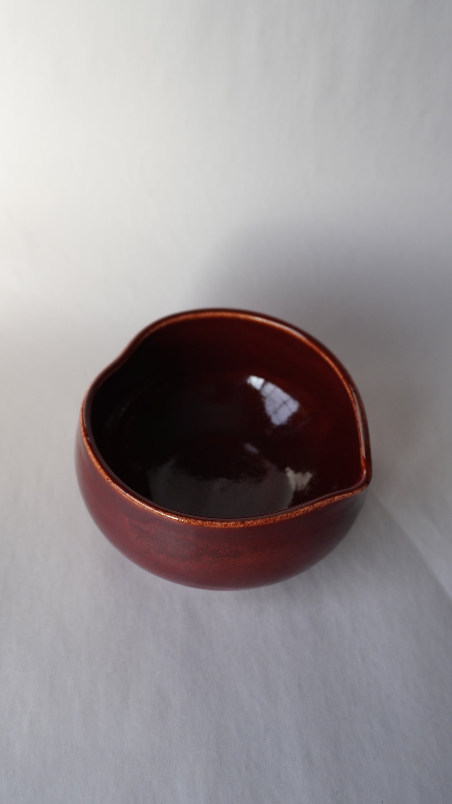 DARK RED HEART MATCHA BOWL
