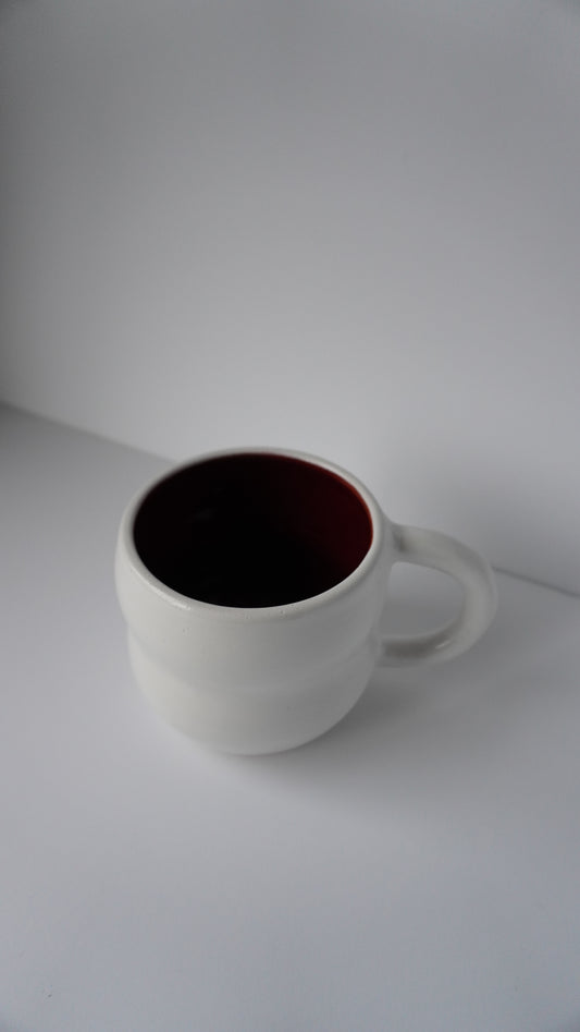 DARK RED PEEK-A-BOO WAVY MUG